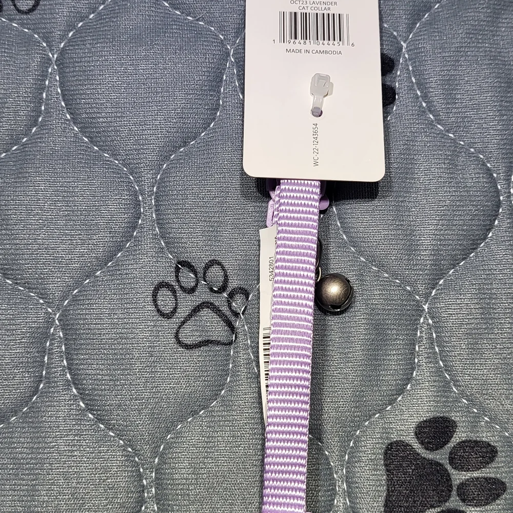 Whisker City NWT Exclusive Lavender Purple Easy Release Adult Cat Collar 8-12in